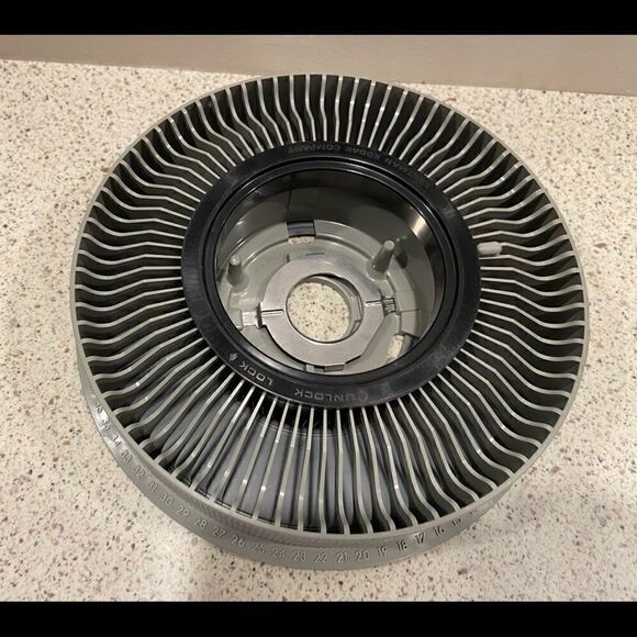 VTG Kodak Carousel TransvuE 80 Slide Tray - Picture 10 of 13